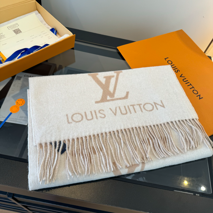 LV Reykjavik Scarf
