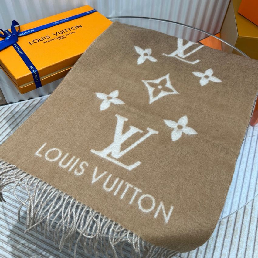 LV Reykjavik Gradient Scarf