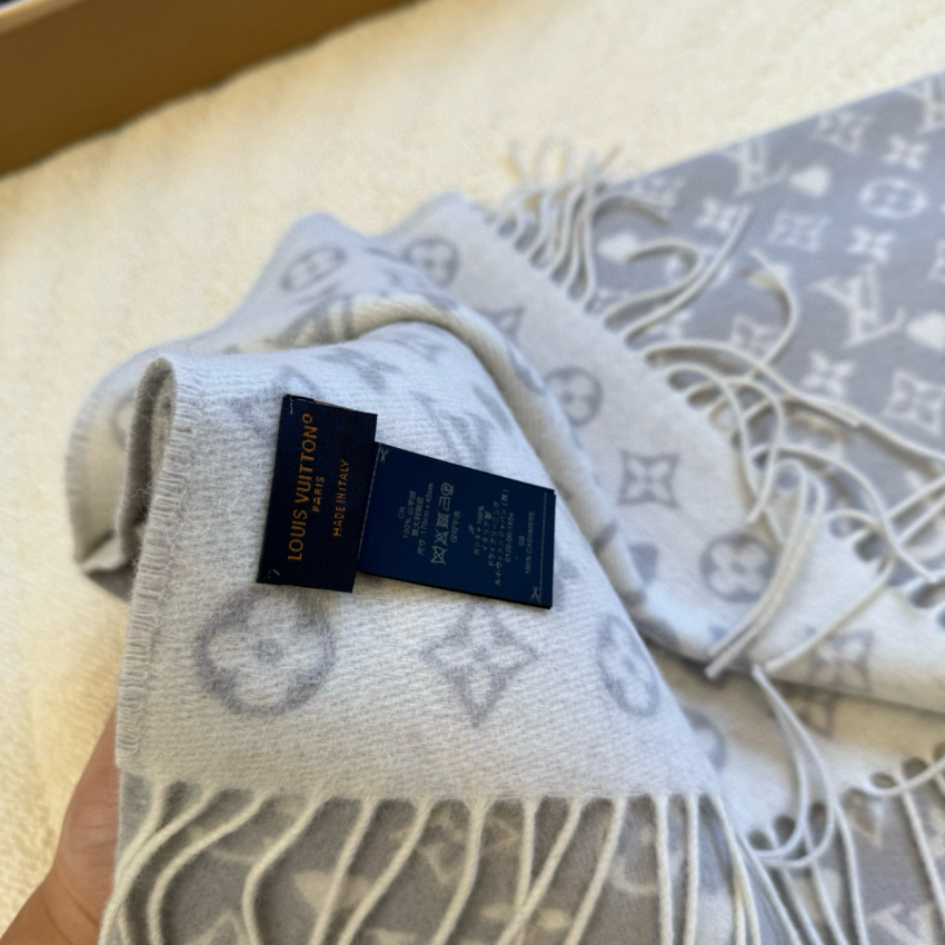 LV Game On Scarf