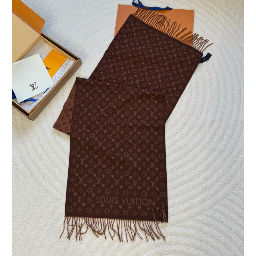 LV Game On Scarf
