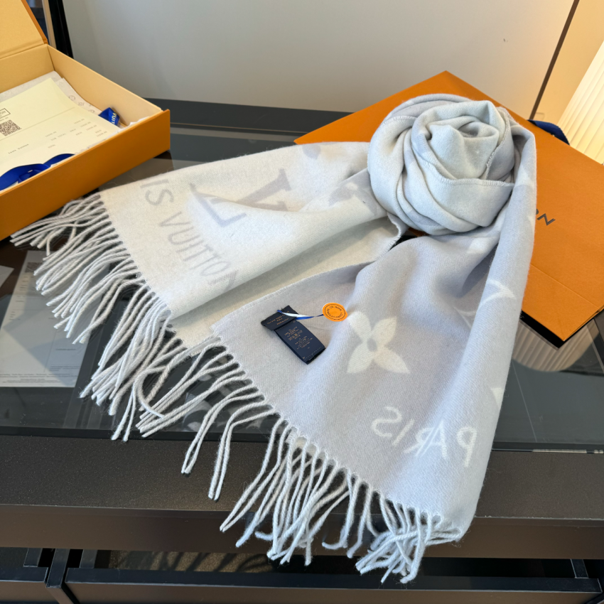 LV Reykjavik Scarf