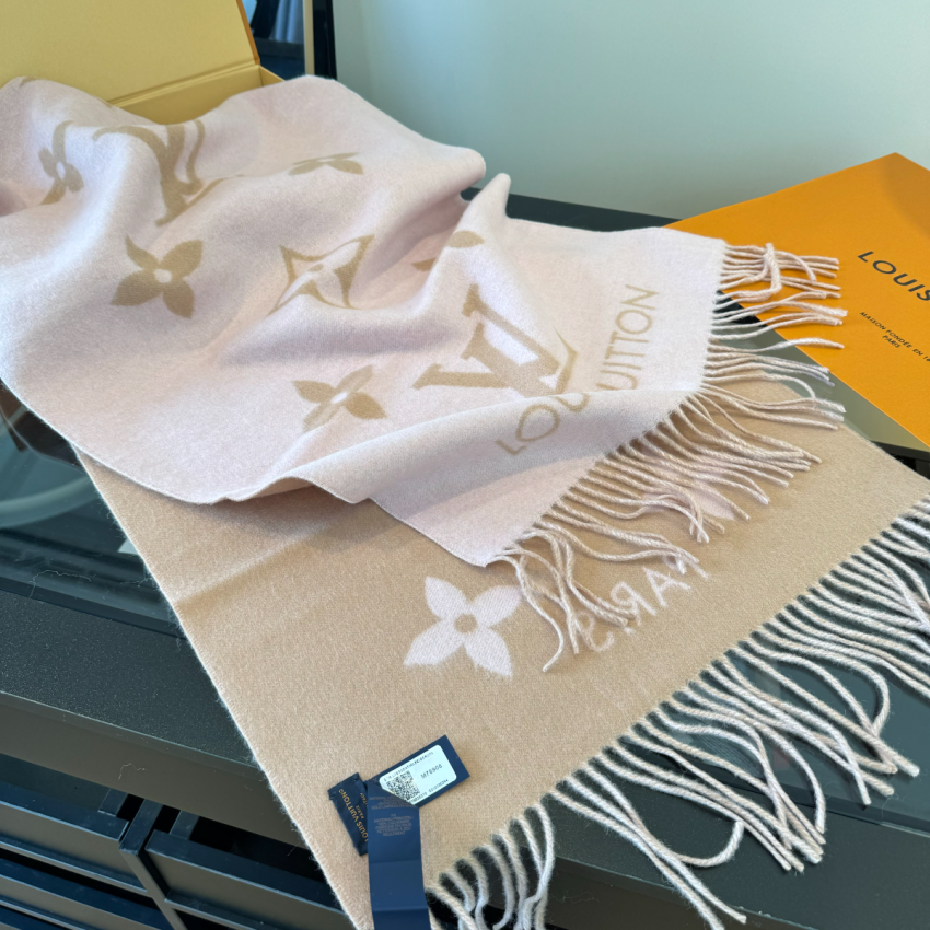 LV Reykjavik Scarf