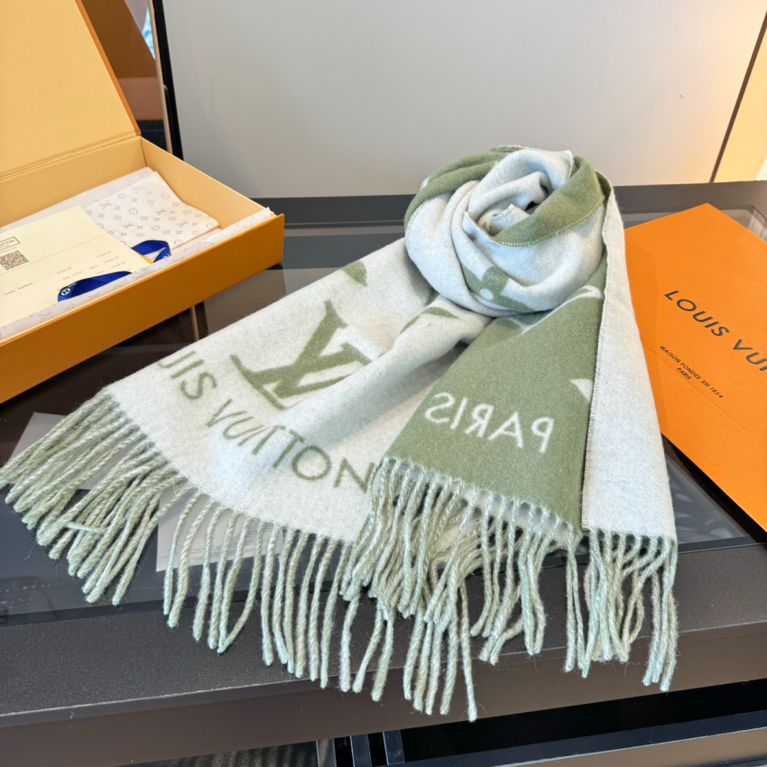 LV Reykjavik Scarf