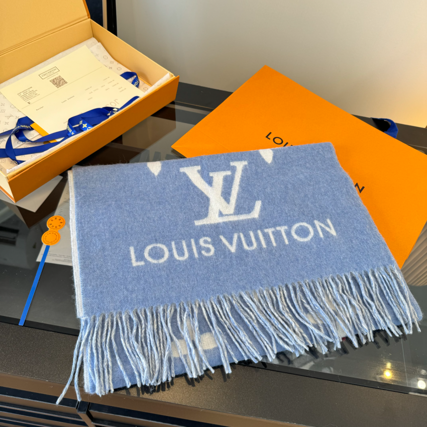 LV Reykjavik Scarf
