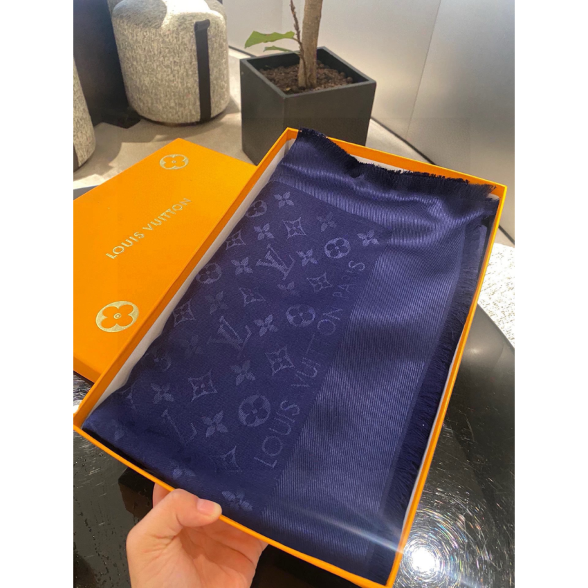 LV Classic Monogram Shawl