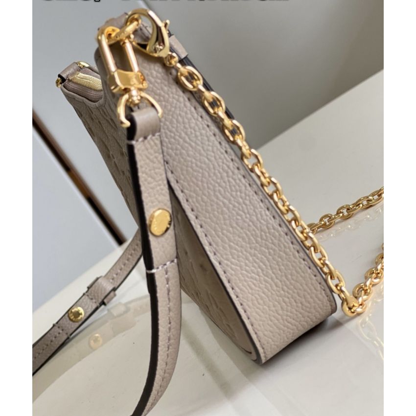 M81862 Easy Pouch On Strap