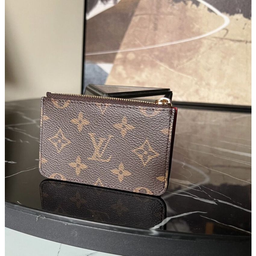 M81881Romy Card Holder