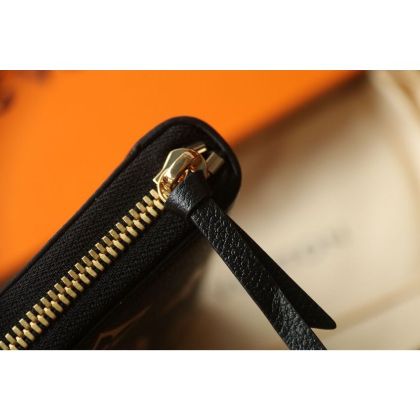 M82338 Clémence Wallet