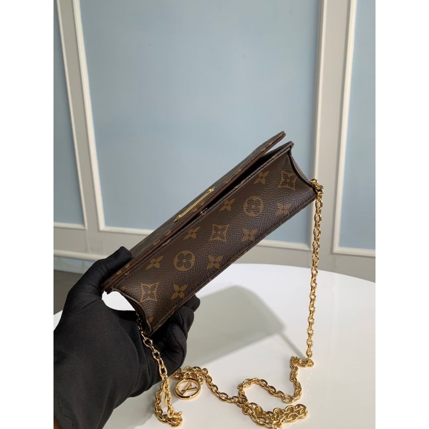M82509 Wallet on Chain Lily