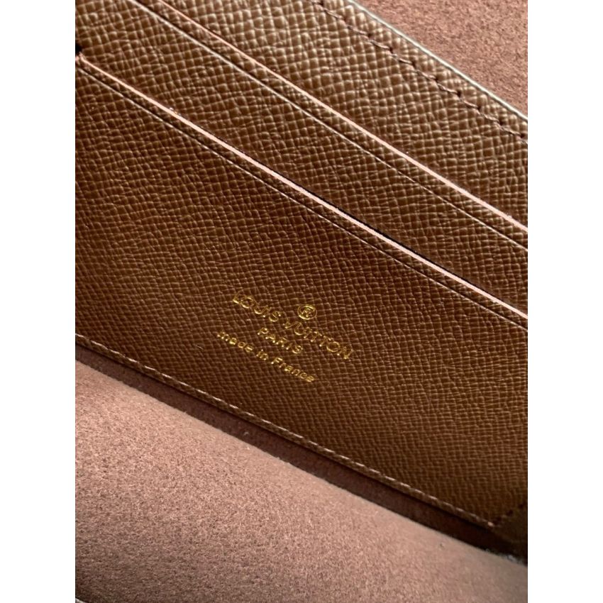 M82509 Wallet on Chain Lily