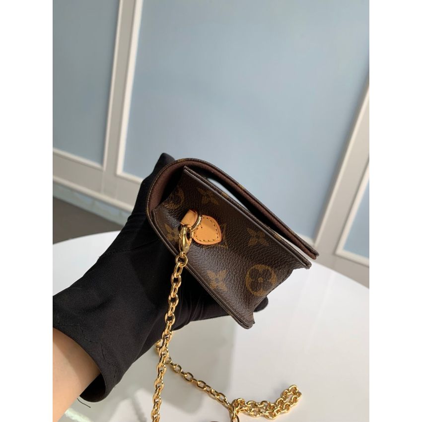 M82509 Wallet on Chain Lily
