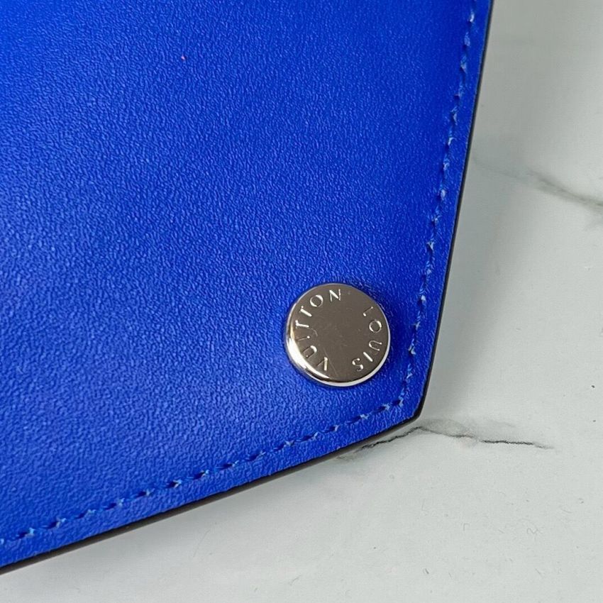 M82983 Zoé Wallet