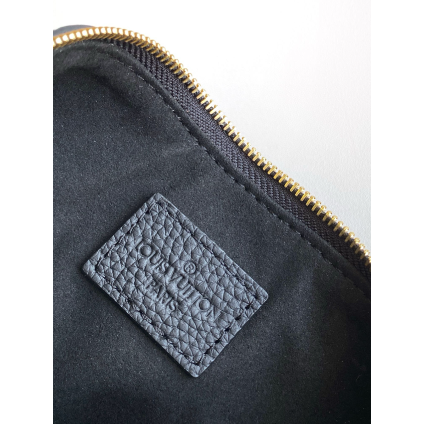 M83301 Liv Pochette