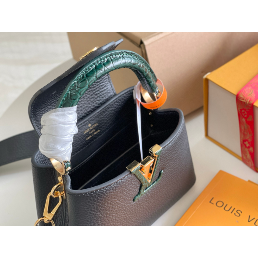 Capucines Mini Bag
