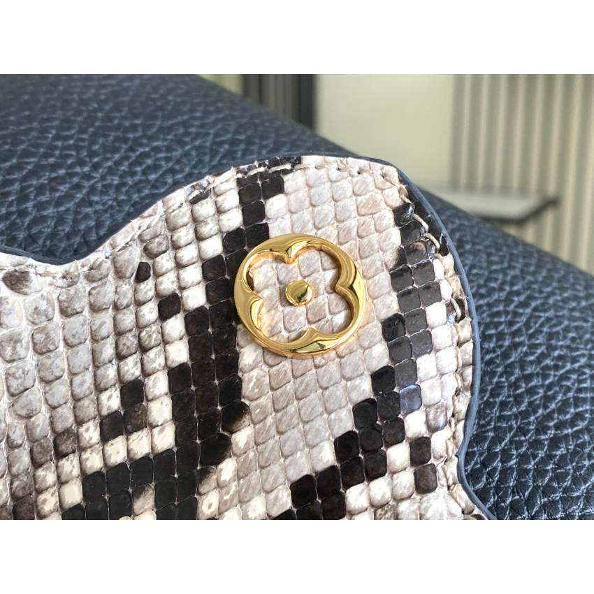 Capucines Mini Bag
