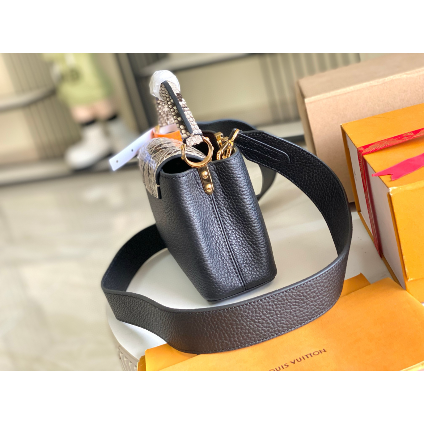Capucines Mini Bag