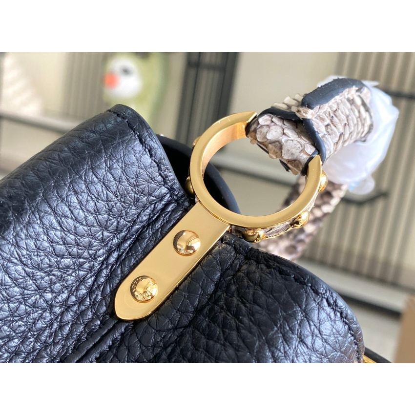 Capucines Mini Bag