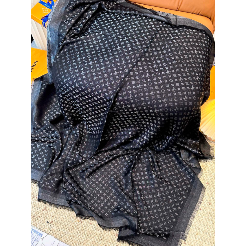 LV Moonlight Shawl