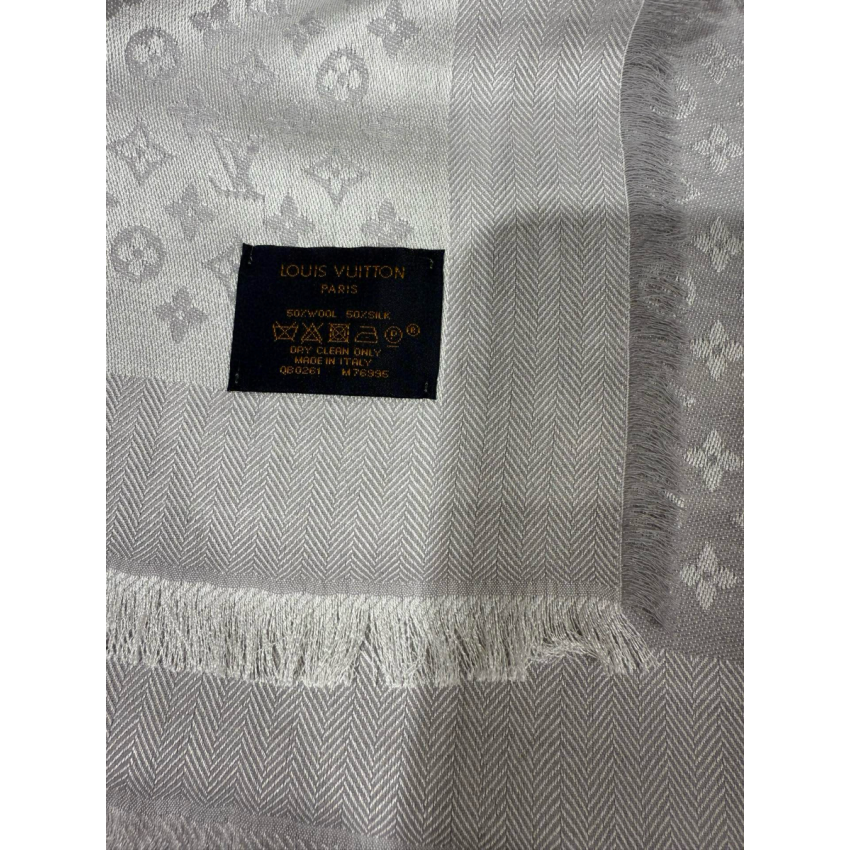 lv De*1m monogram shawl