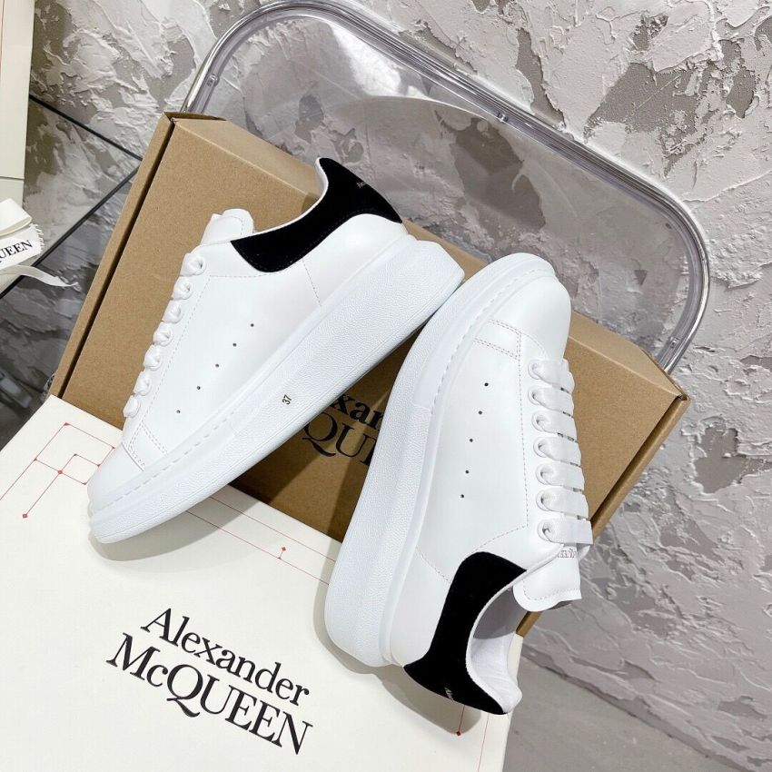 A1exa*der Mcqv*en Unisex Sneaker , Size 35-45