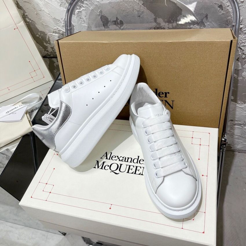 A1exa*der Mcqv*en Unisex Sneaker , Size 35-45