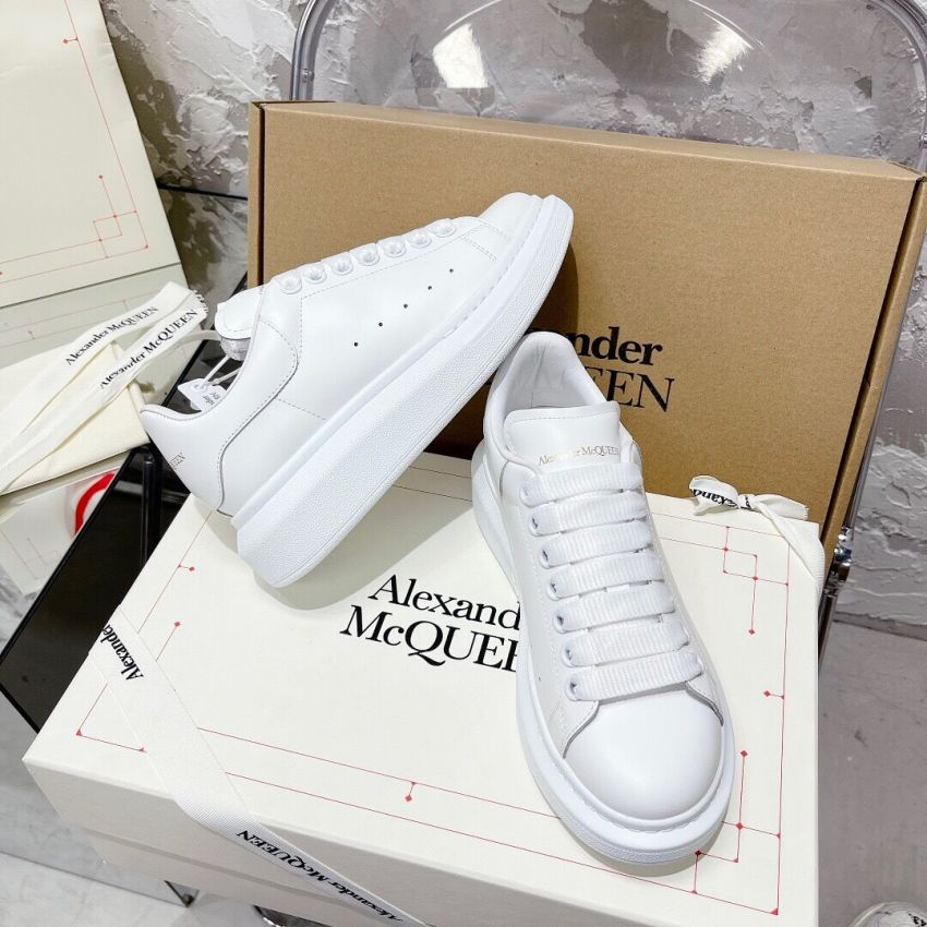 A1exa*der Mcqv*en Unisex Sneaker , Size 35-45