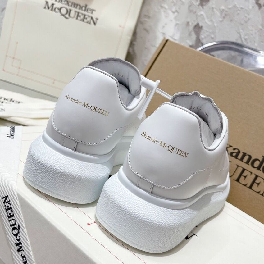 A1exa*der Mcqv*en Unisex Sneaker , Size 35-45