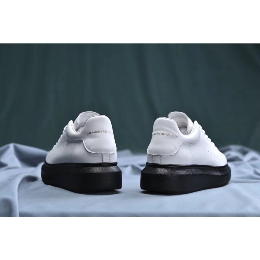 A1exa*der Mcqv*en Unisex Sneaker , Size 35-45