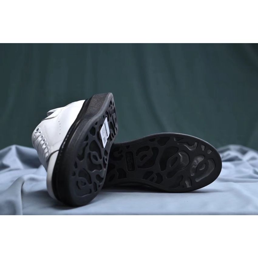 A1exa*der Mcqv*en Unisex Sneaker , Size 35-45