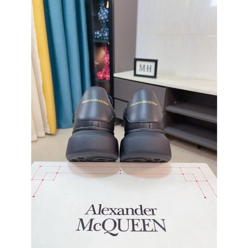 A1exa*der Mcqv*en Unisex Sneaker , Size 35-45