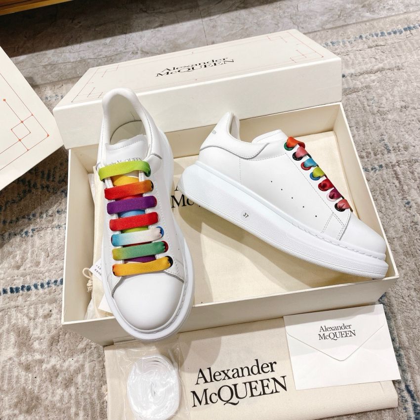 A1exa*der Mcqv*en Unisex Sneaker , Size 35-45