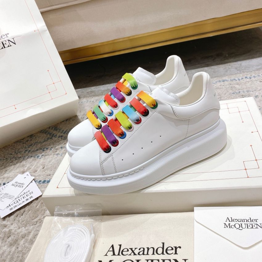 A1exa*der Mcqv*en Unisex Sneaker , Size 35-45