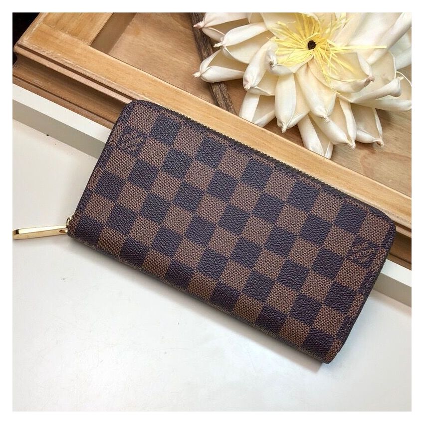 N41661 Zippy wallet
