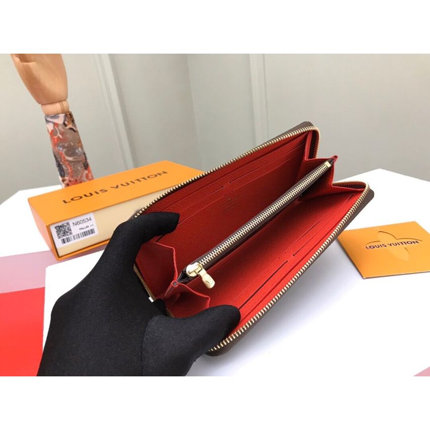 N60534 Clémence Wallet