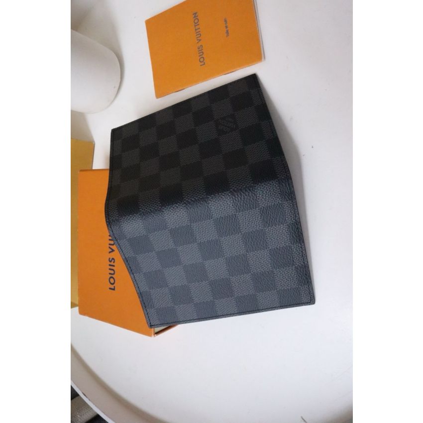 N64411  Passport cover