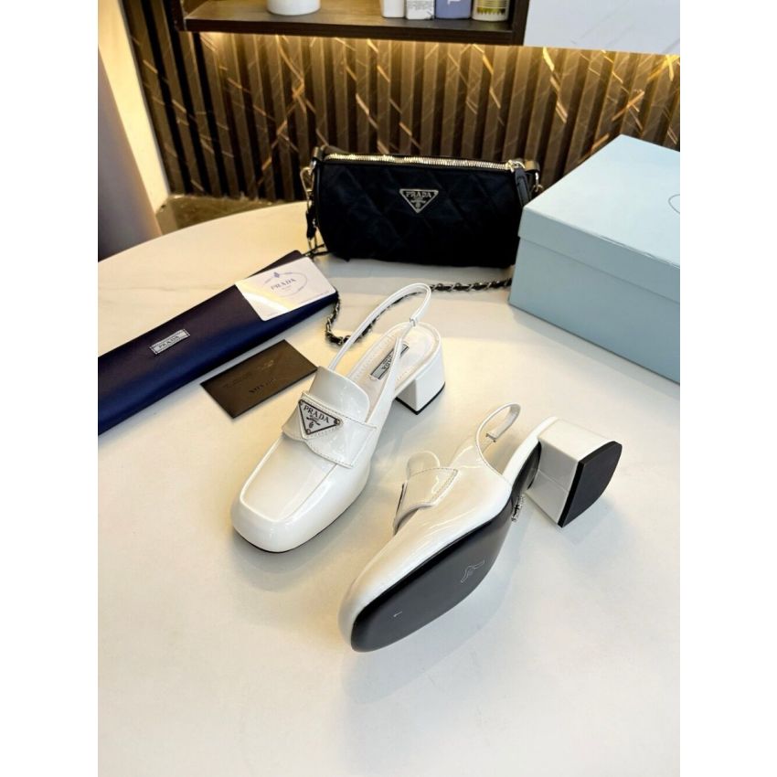 Pra*a Lady's leather shoe