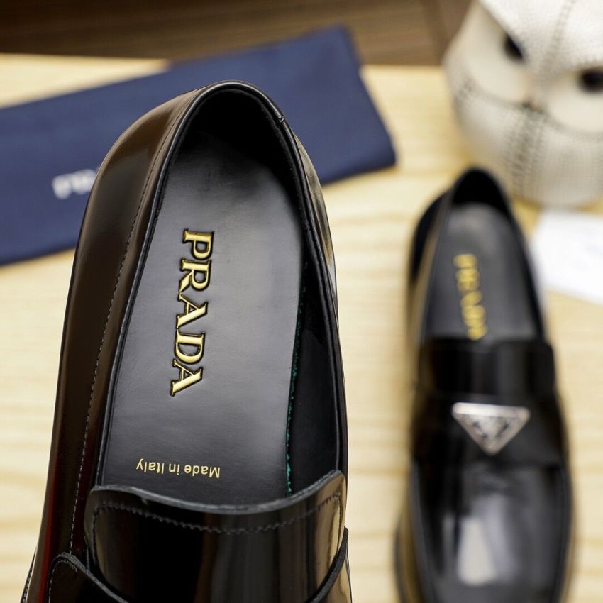 Pra*a Leather shoes for Men
