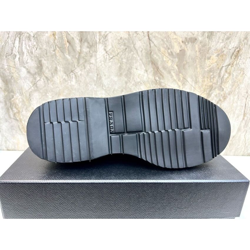 Pra*a Leather shoes for Men