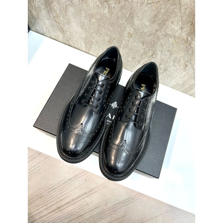 Pra*a Leather shoes for Men