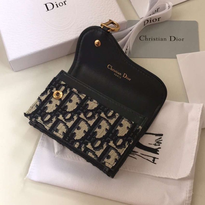 D10r Flap Card Holder