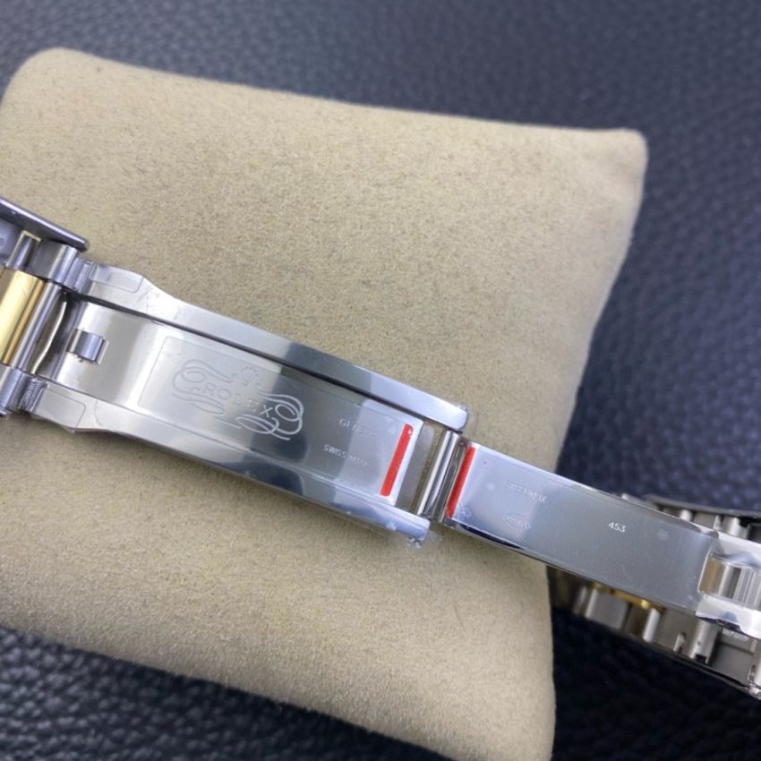 R01ex Sea-Dweller  Oyster, 43 mm, Oystersteel