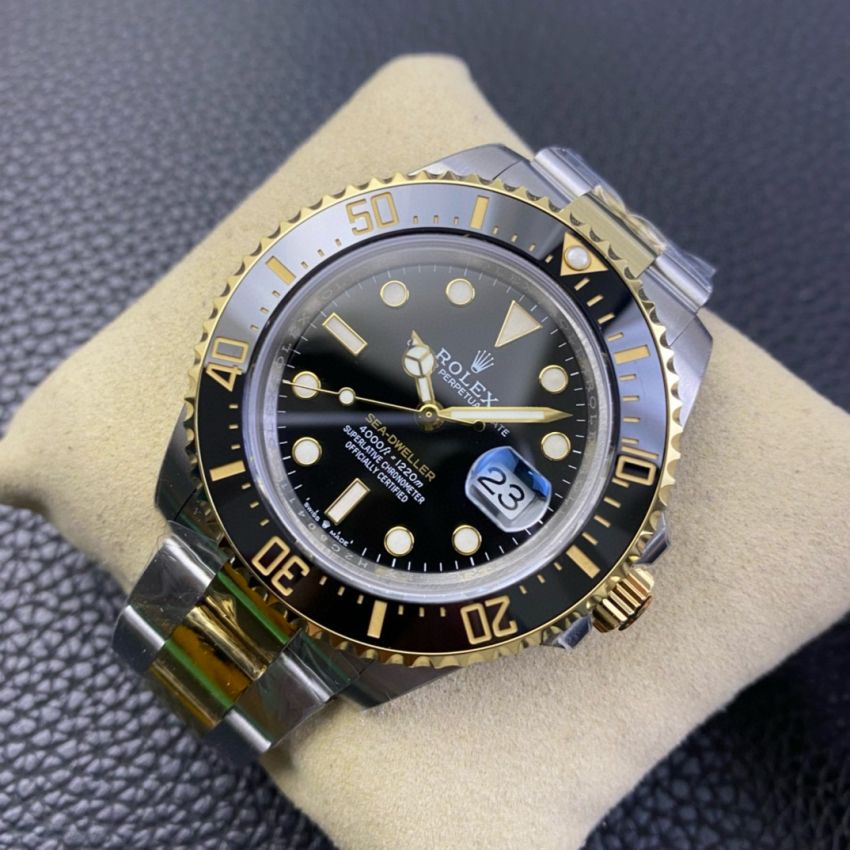 R01ex Sea-Dweller  Oyster, 43 mm, Oystersteel