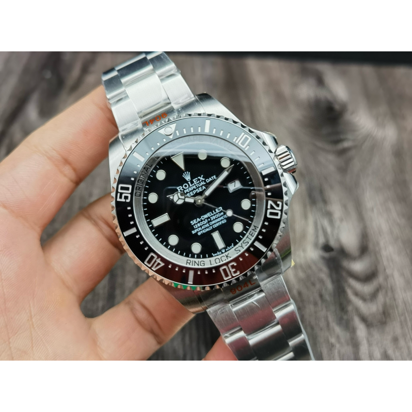 R01ex Sea-Dweller  Oyster, 43 mm, Oystersteel