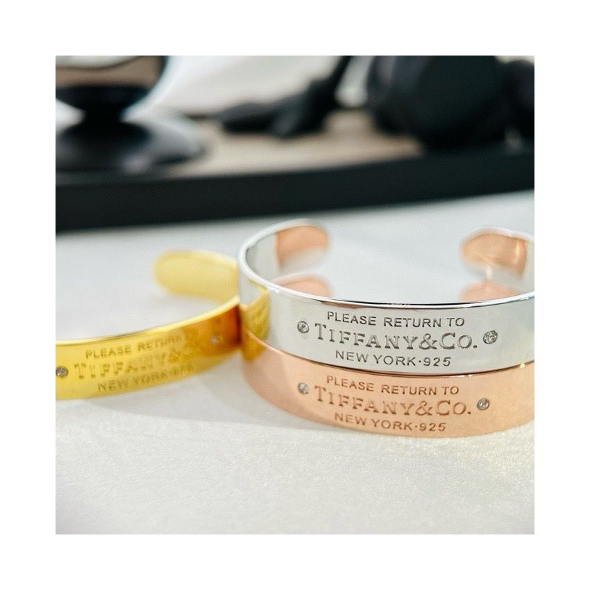 T*f*ny & Co Cuff Bracelet