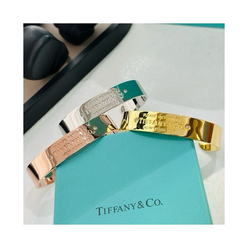 T*f*ny & Co Cuff Bracelet