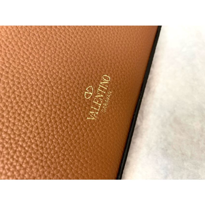Small Rockstud Grainy Calfskin Crosbody Bag