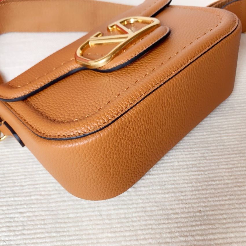 Garavani Alltime grainy calfskin shoulder bag