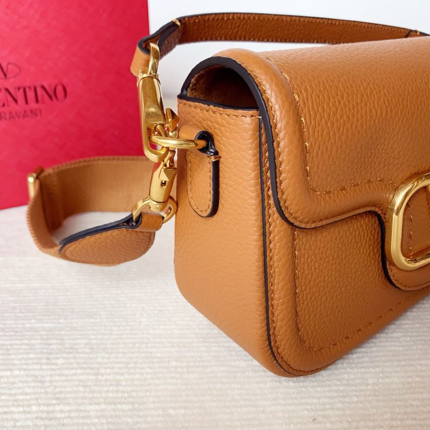 Garavani Alltime grainy calfskin shoulder bag