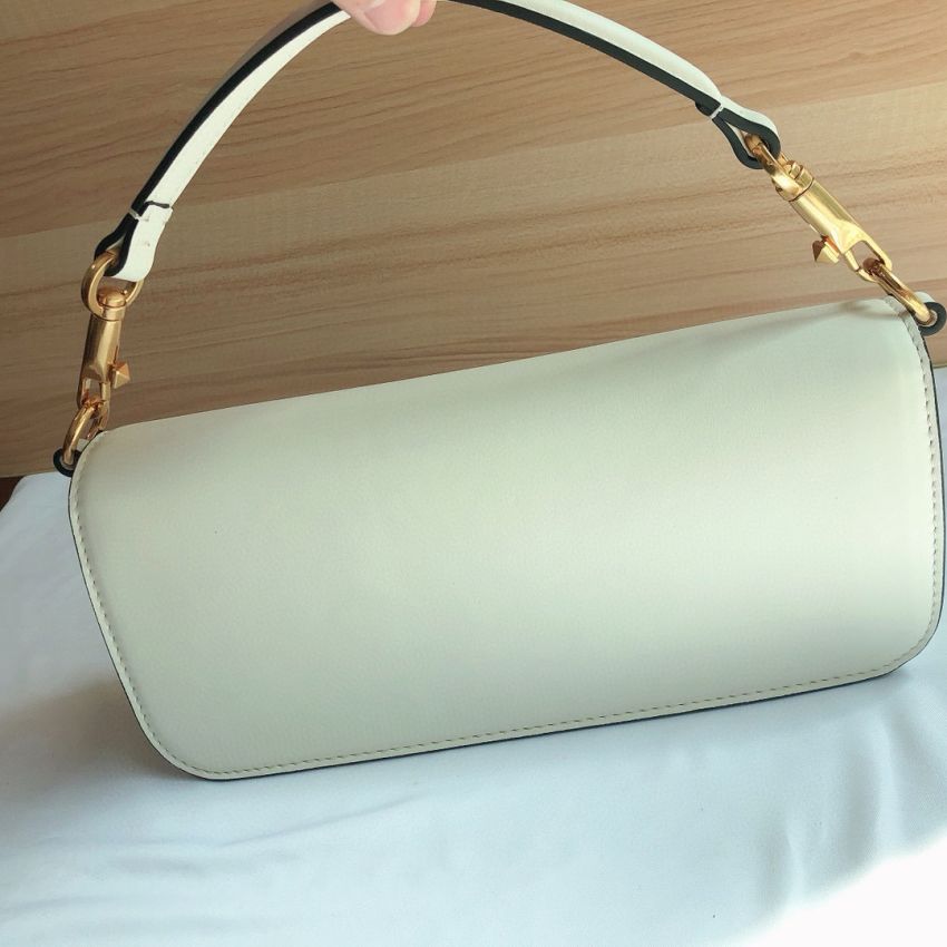 Garavani Loco Shoulder bag