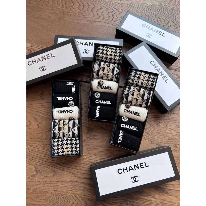 Ch**el socks ( 5 pairs )